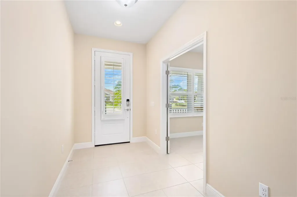 3835 Autumn Fern Terrace Sarasota FL 34243