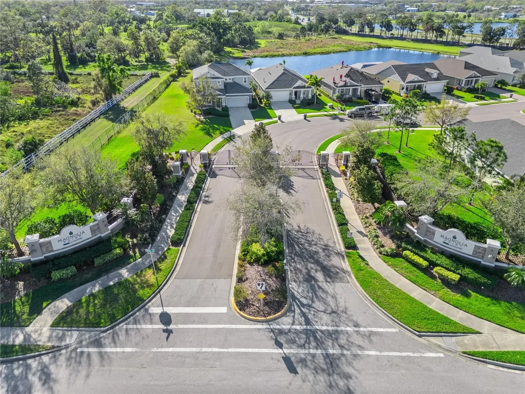3835 Autumn Fern Terrace Sarasota FL 34243