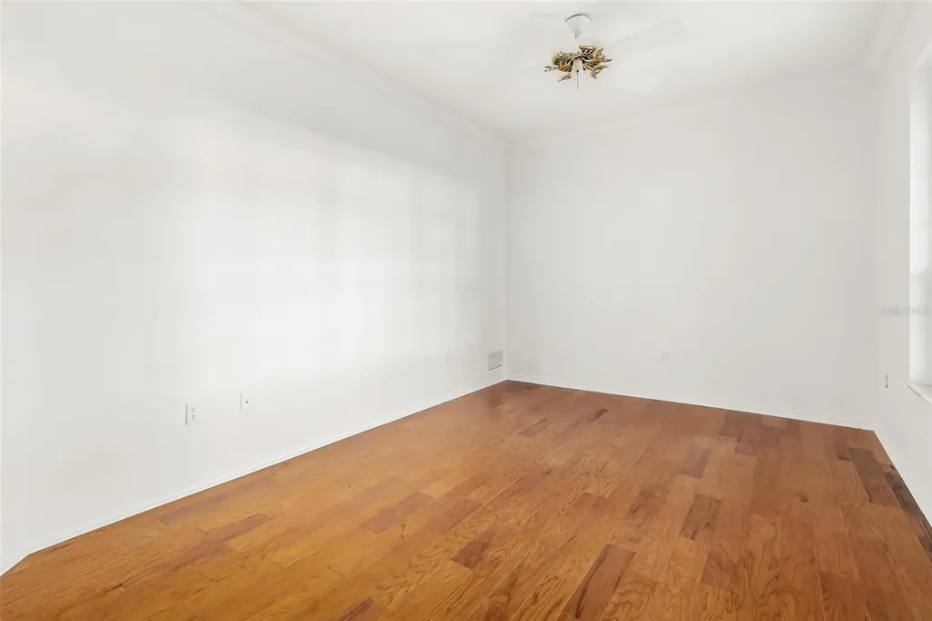 4442 Highland Park Sarasota FL 34235