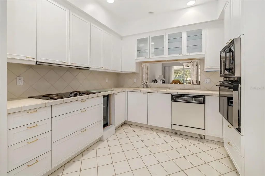 4442 Highland Park Sarasota FL 34235