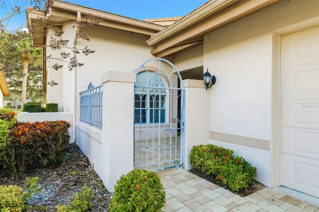 4442 Highland Park Sarasota FL 34235