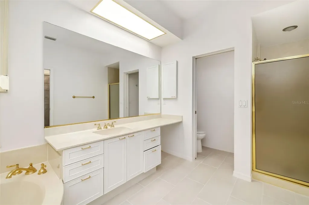 4442 Highland Park Sarasota FL 34235