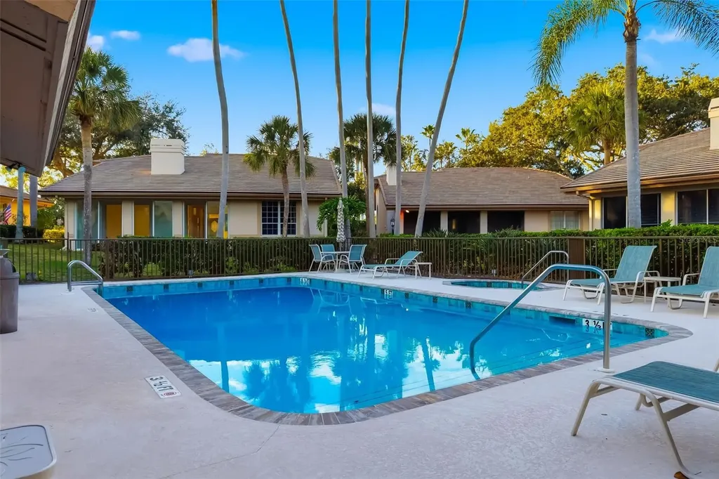 4442 Highland Park Sarasota FL 34235