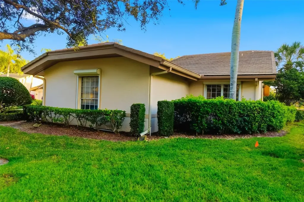 4442 Highland Park Sarasota FL 34235
