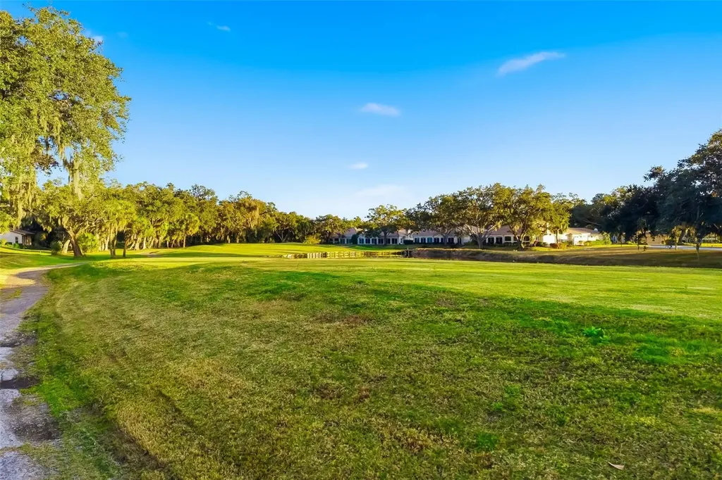 4442 Highland Park Sarasota FL 34235