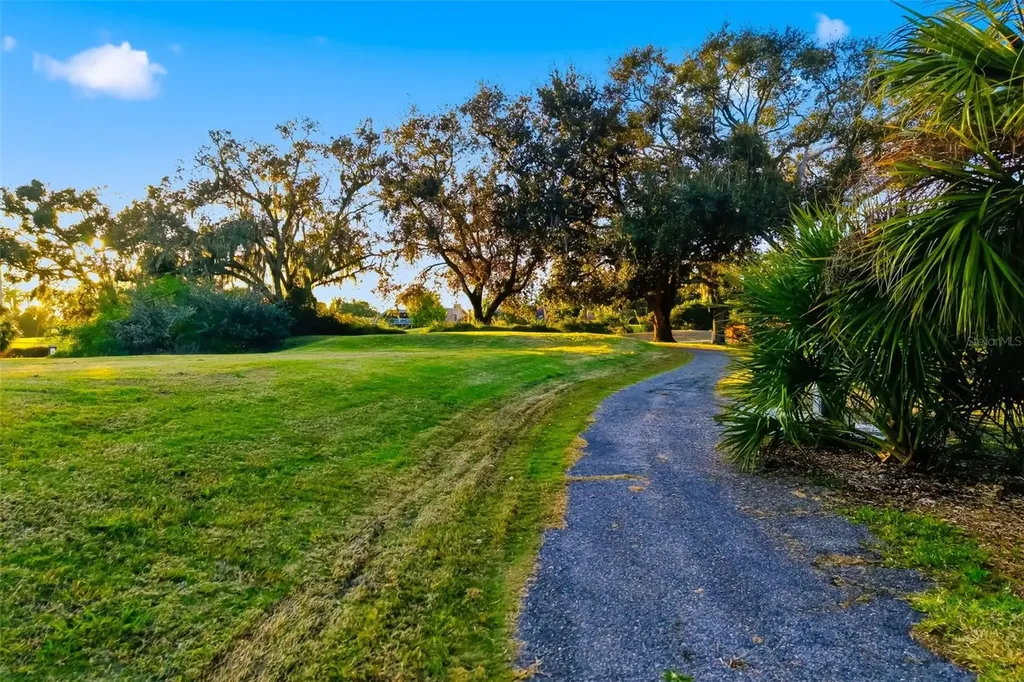 4442 Highland Park Sarasota FL 34235