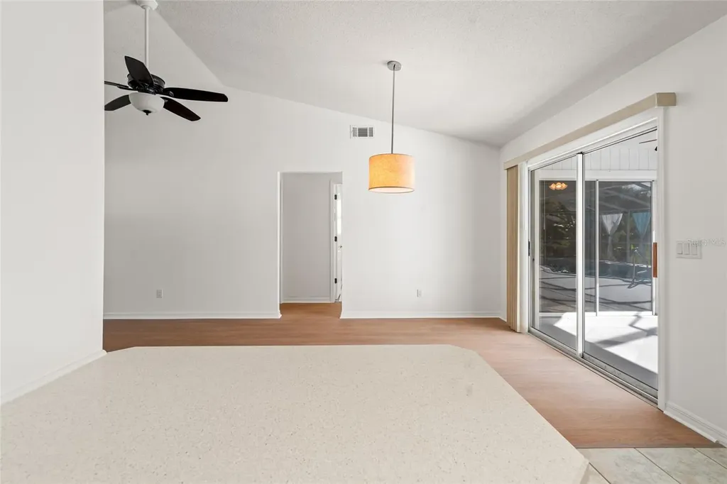 6618 Foxmoor Drive Zephyrhills FL 33542