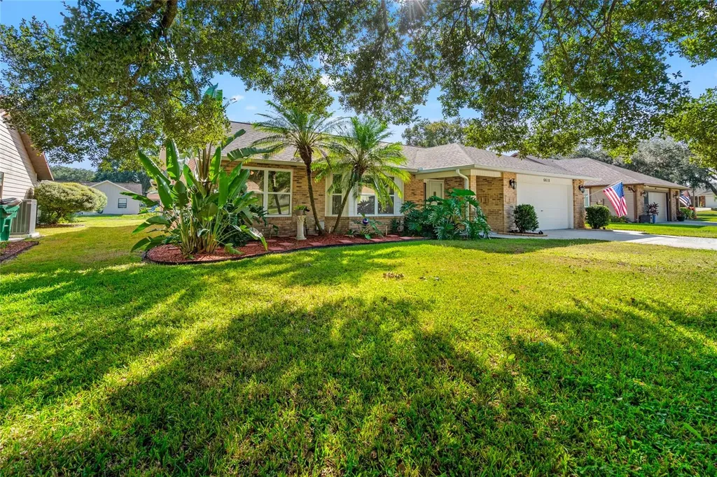 6618 Foxmoor Drive Zephyrhills FL 33542