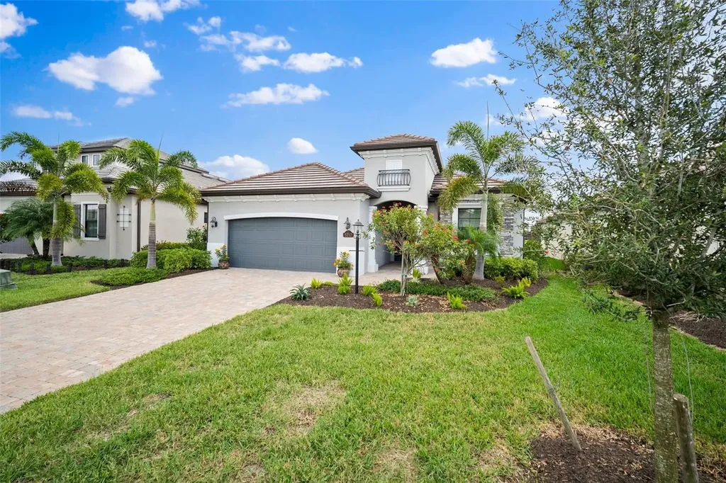5717 Cheech Glen Bradenton FL 34211