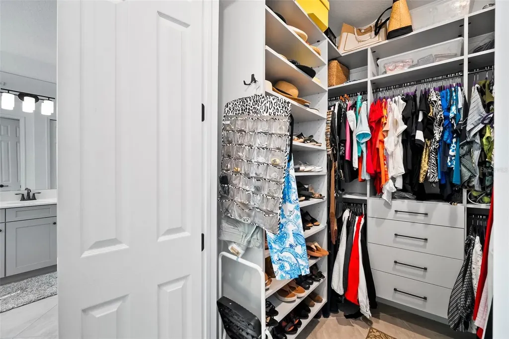 5717 Cheech Glen Bradenton FL 34211