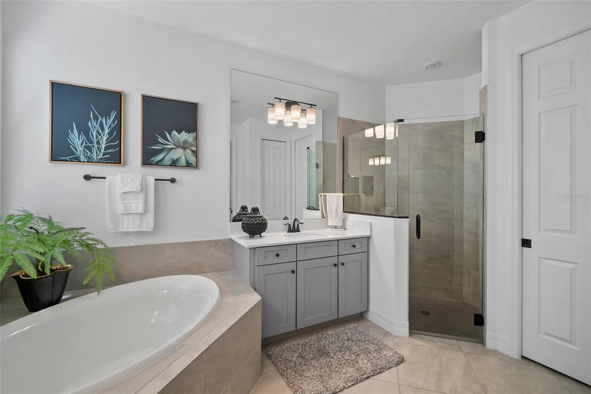 5717 Cheech Glen Bradenton FL 34211