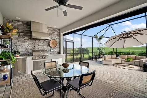 5717 Cheech Glen Bradenton FL 34211