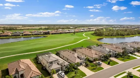 5717 Cheech Glen Bradenton FL 34211