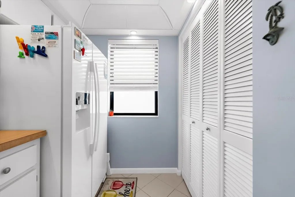 1551 Beach Road Englewood FL 34223