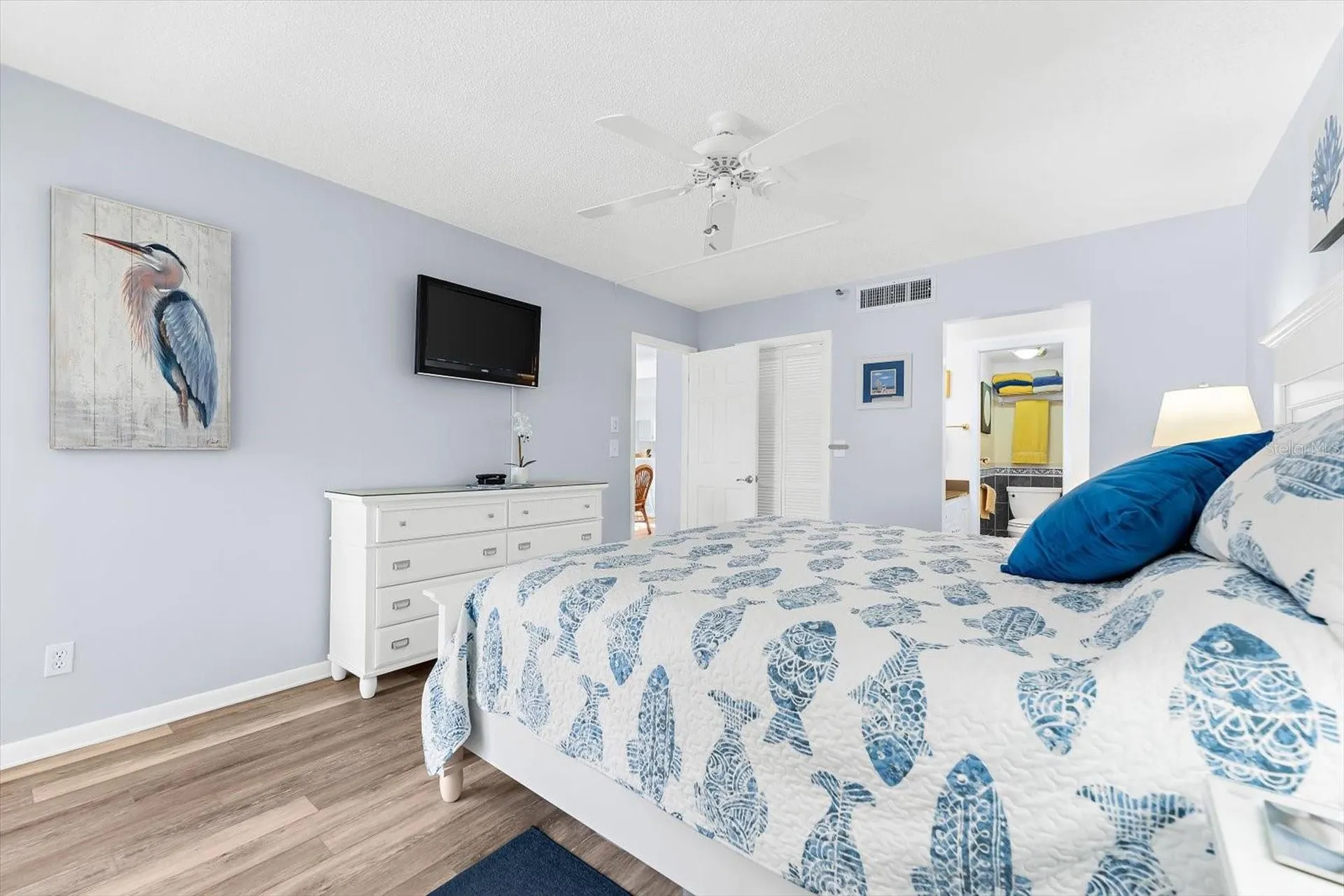 1551 Beach Road Englewood FL 34223