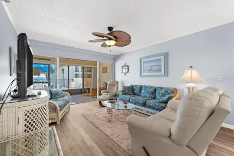 1551 Beach Road Englewood FL 34223