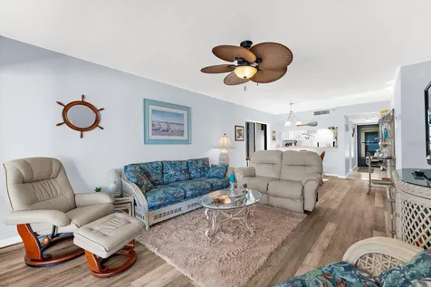 1551 Beach Road Englewood FL 34223