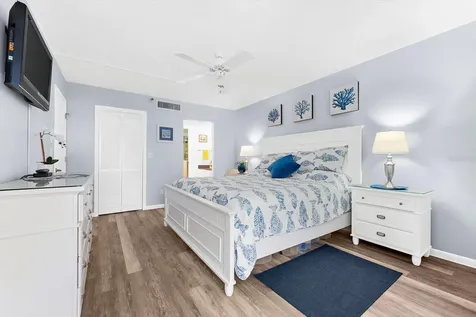 1551 Beach Road Englewood FL 34223