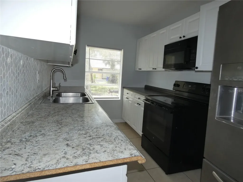 3817 Pearl Street Fort Myers FL 33916