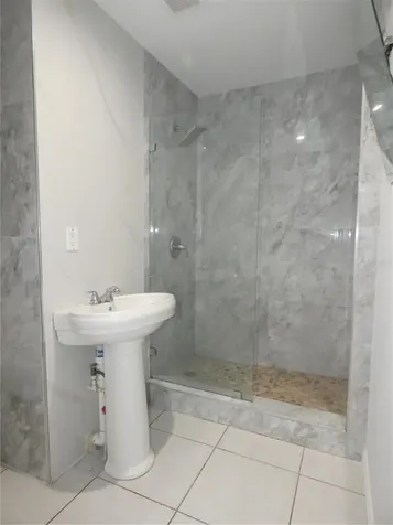 3817 Pearl Street Fort Myers FL 33916