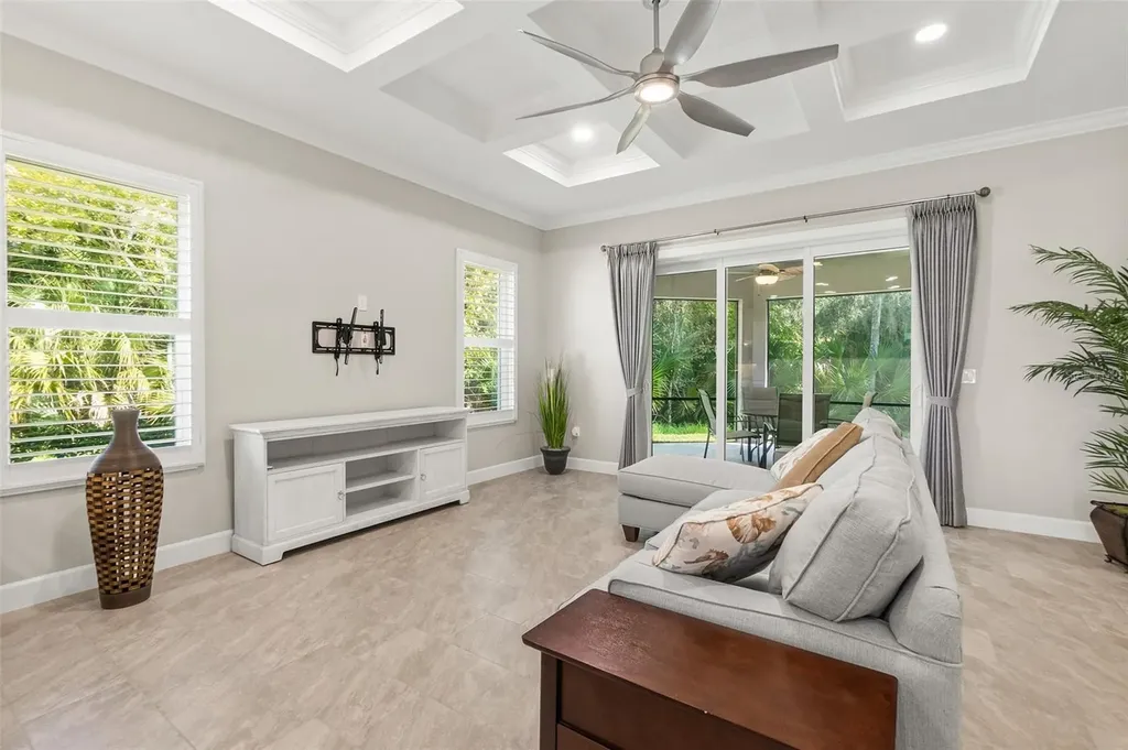 41 Riverview Bend N Palm Coast FL 32137