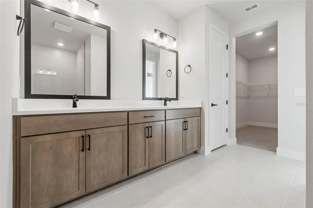 2825 Marrakesh Lane Sarasota FL 34234