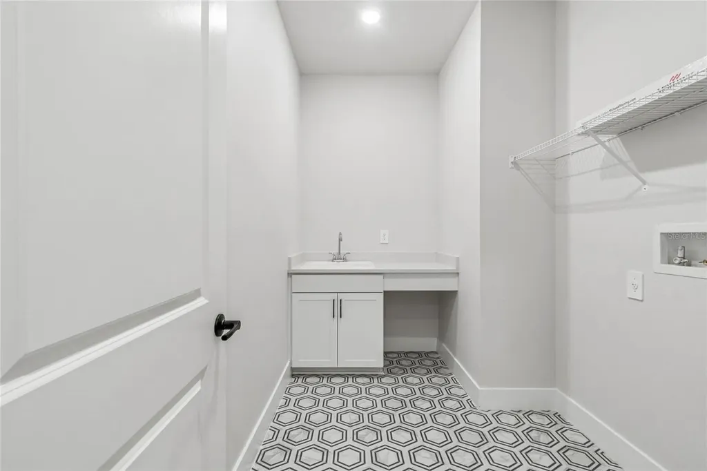 2825 Marrakesh Lane Sarasota FL 34234
