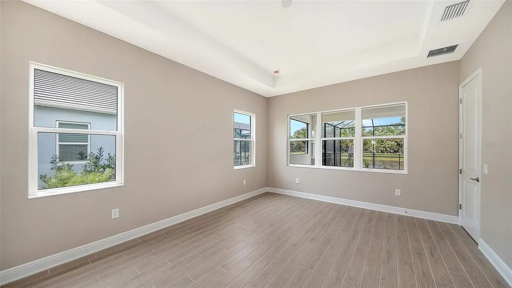 6336 Lake Woodruff Court Sarasota FL 34241