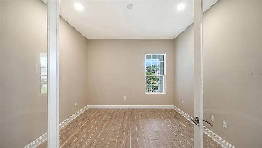 6336 Lake Woodruff Court Sarasota FL 34241