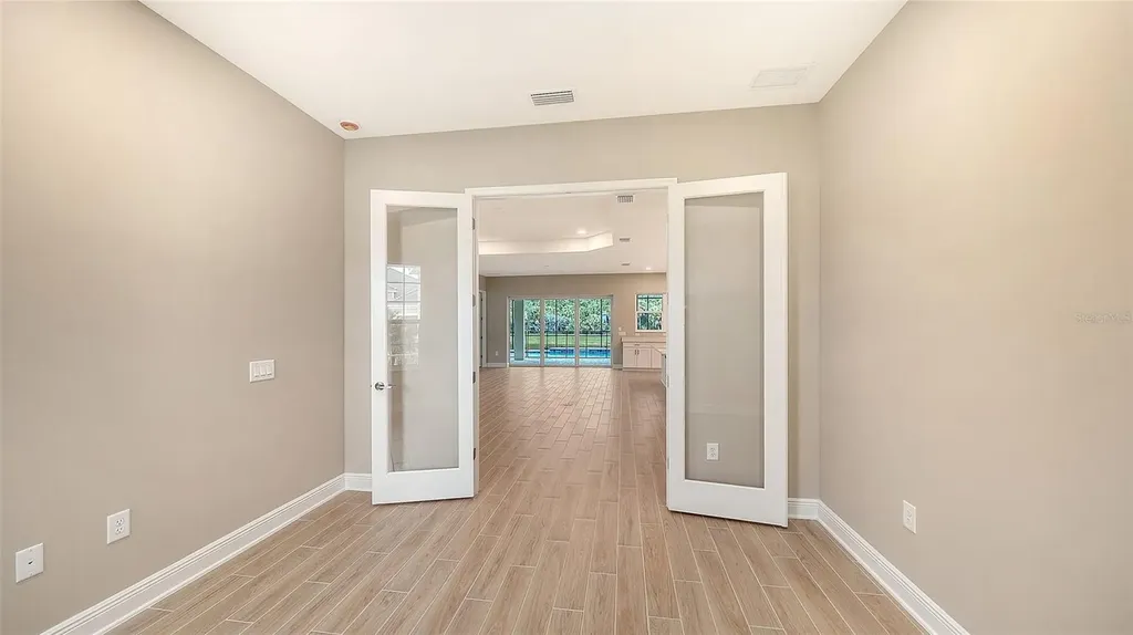 6336 Lake Woodruff Court Sarasota FL 34241