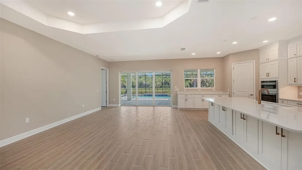 6336 Lake Woodruff Court Sarasota FL 34241