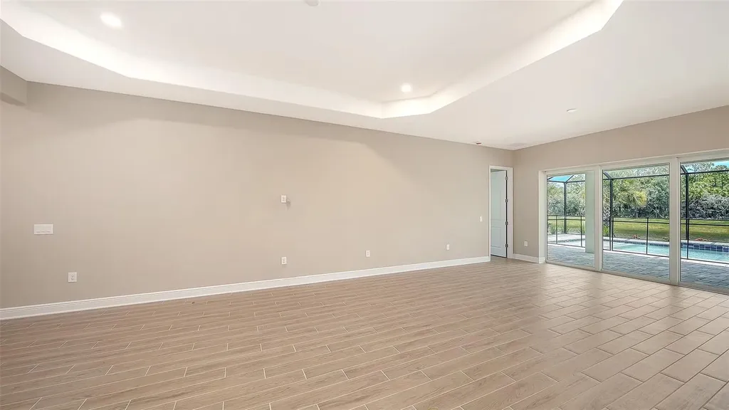 6336 Lake Woodruff Court Sarasota FL 34241
