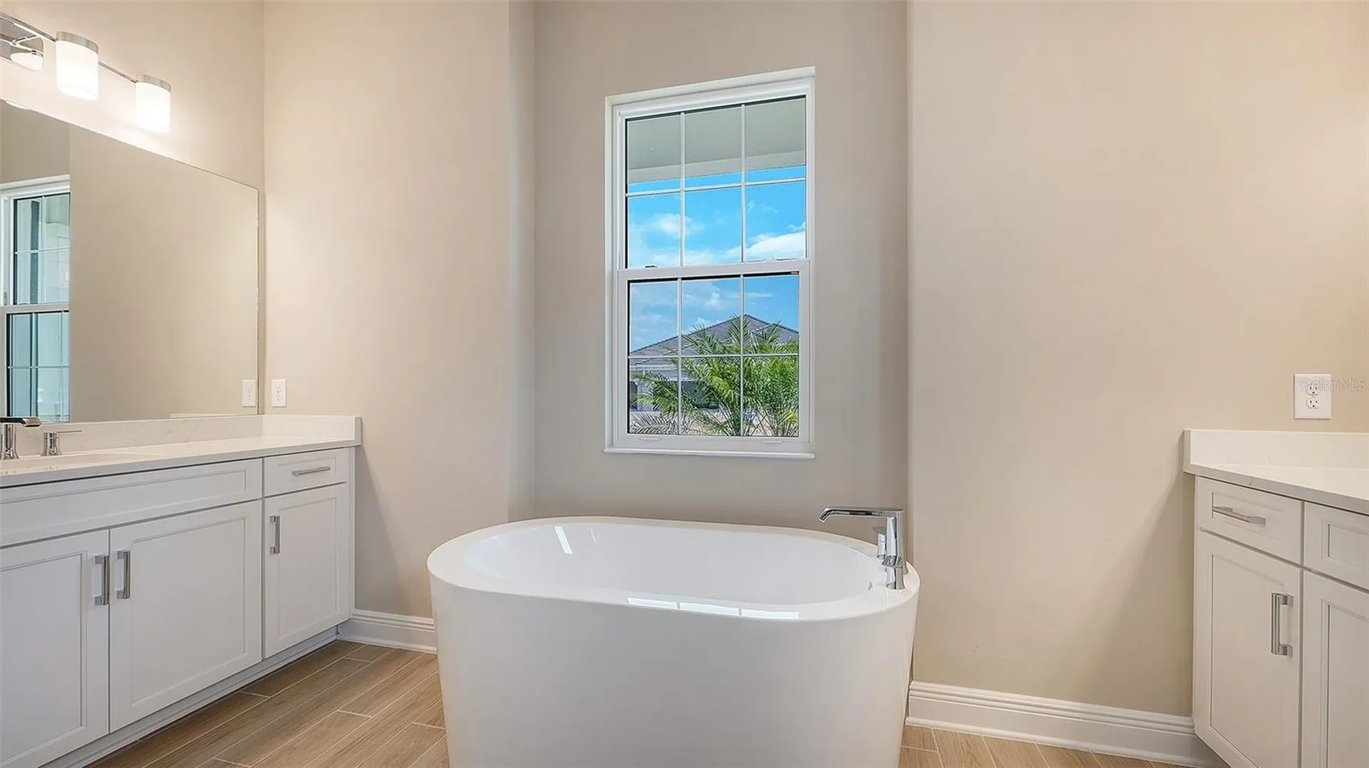 6336 Lake Woodruff Court Sarasota FL 34241