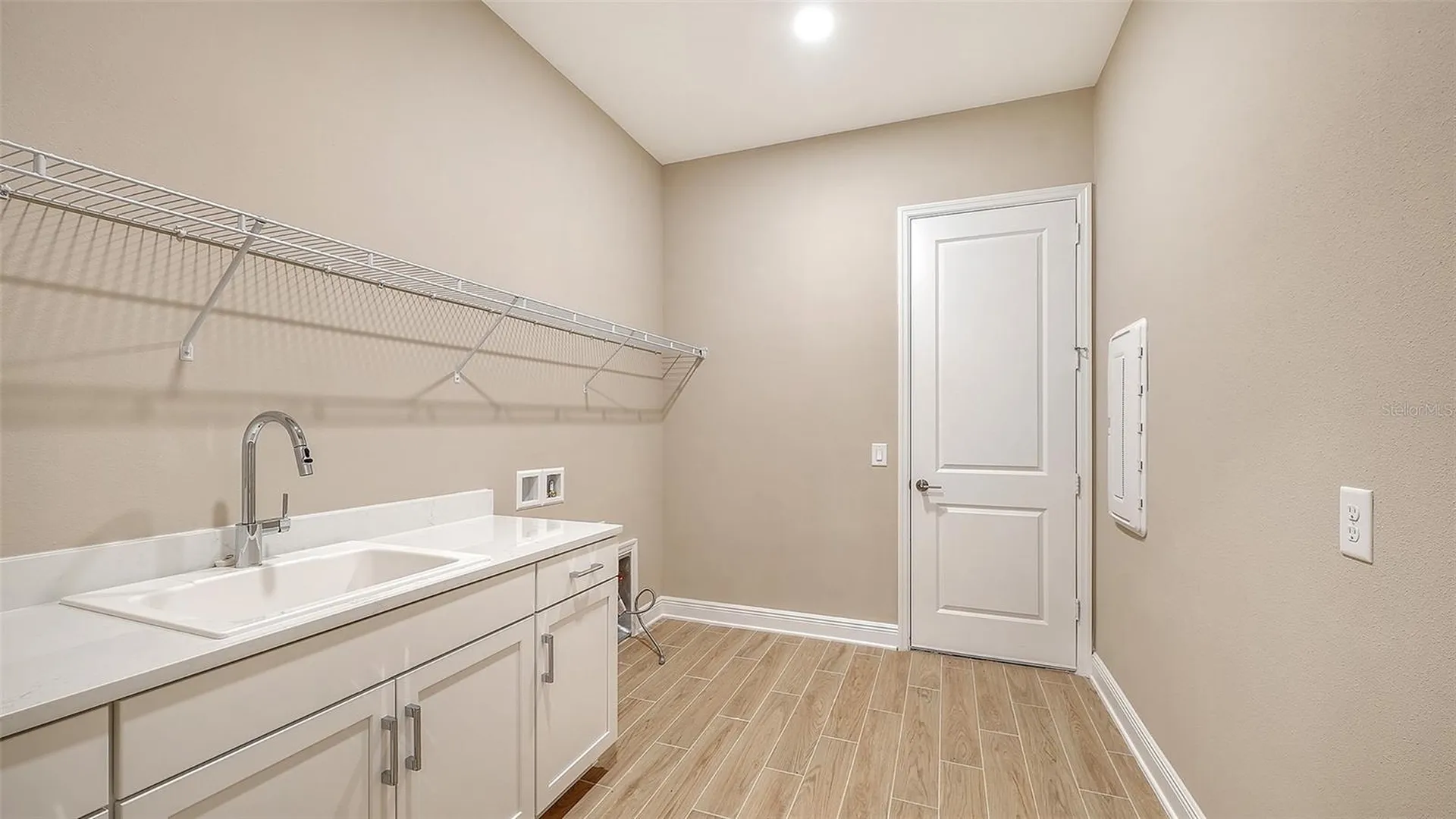 6336 Lake Woodruff Court Sarasota FL 34241
