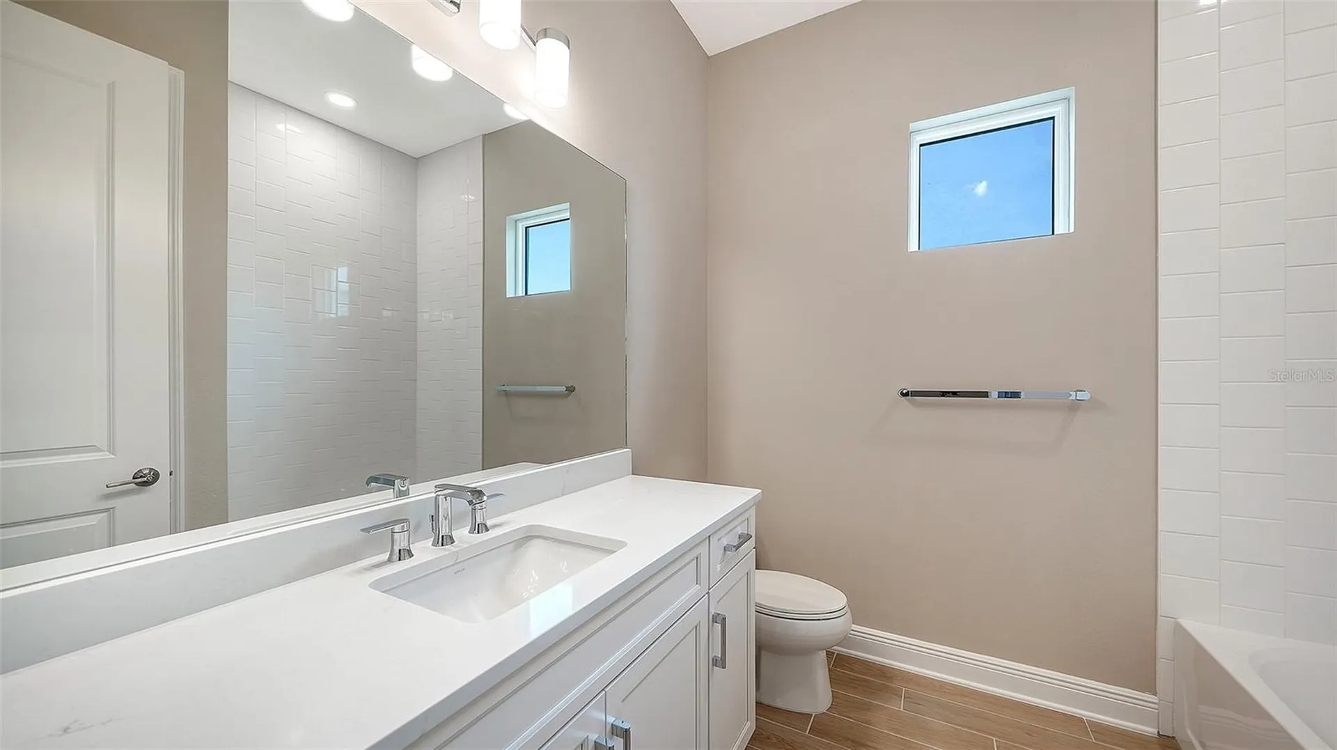 6336 Lake Woodruff Court Sarasota FL 34241