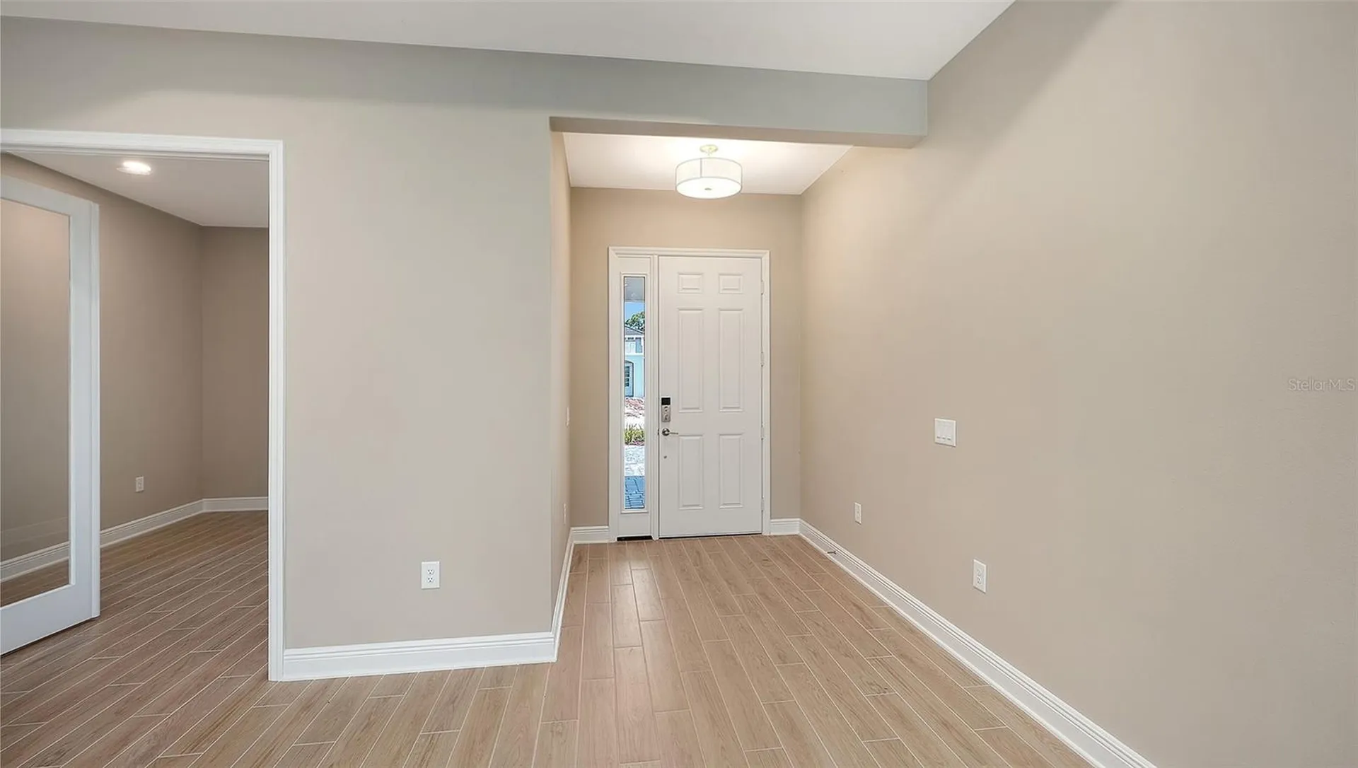 6336 Lake Woodruff Court Sarasota FL 34241