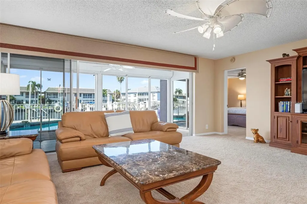 4206 SE 20th Place Cape Coral FL 33904