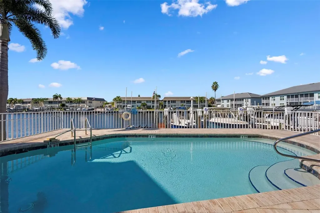 4206 SE 20th Place Cape Coral FL 33904