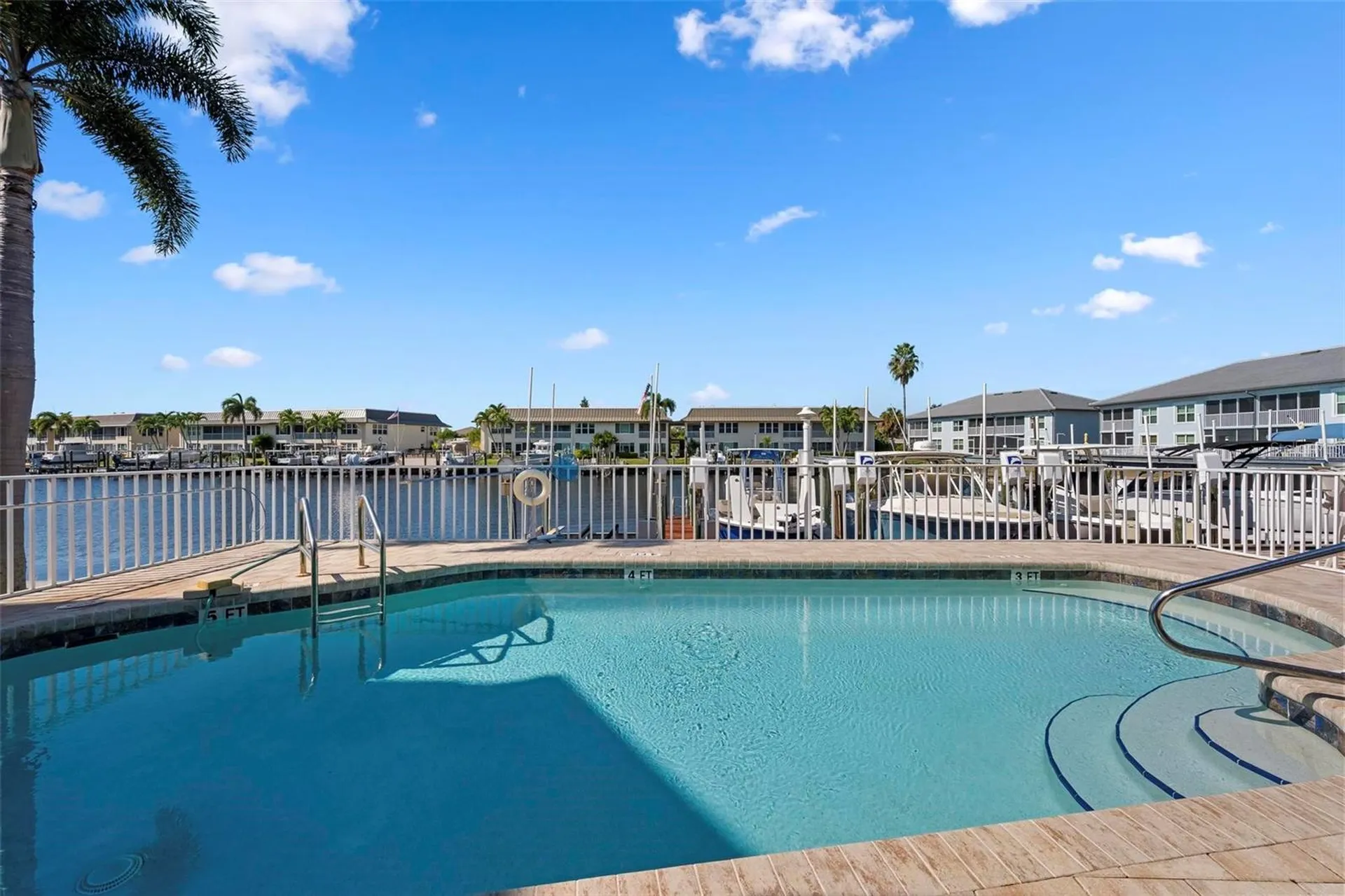 4206 SE 20th Place Cape Coral FL 33904