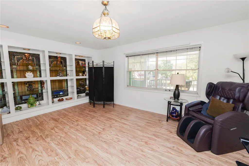 109 NE 4th Avenue Mulberry FL 33860