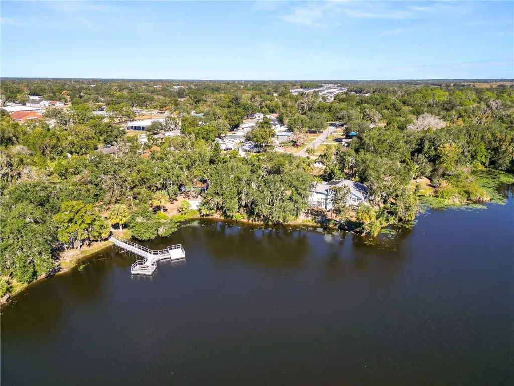 109 NE 4th Avenue Mulberry FL 33860