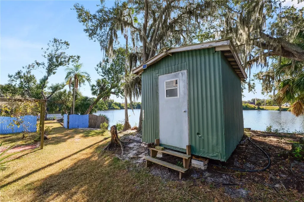109 NE 4th Avenue Mulberry FL 33860