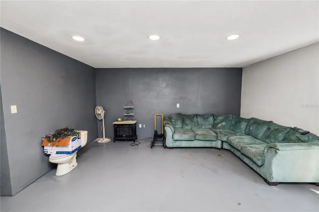 109 NE 4th Avenue Mulberry FL 33860