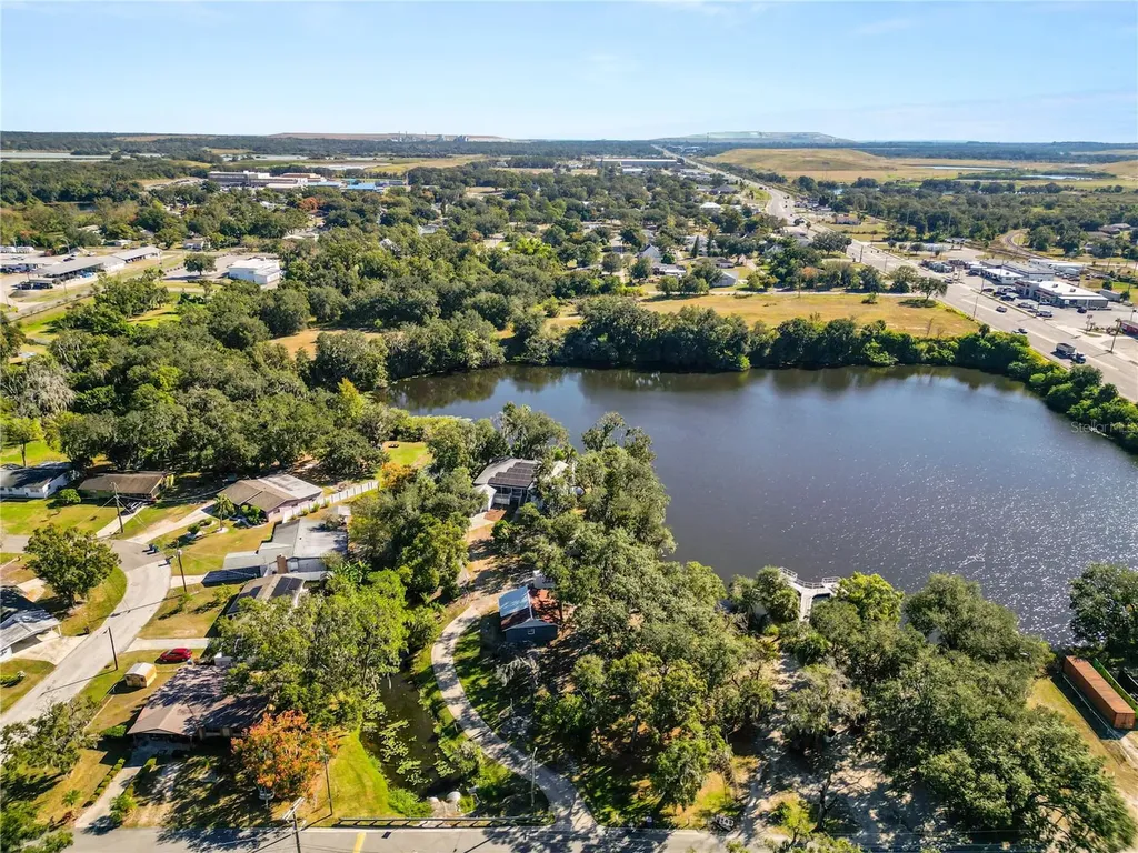 109 NE 4th Avenue Mulberry FL 33860