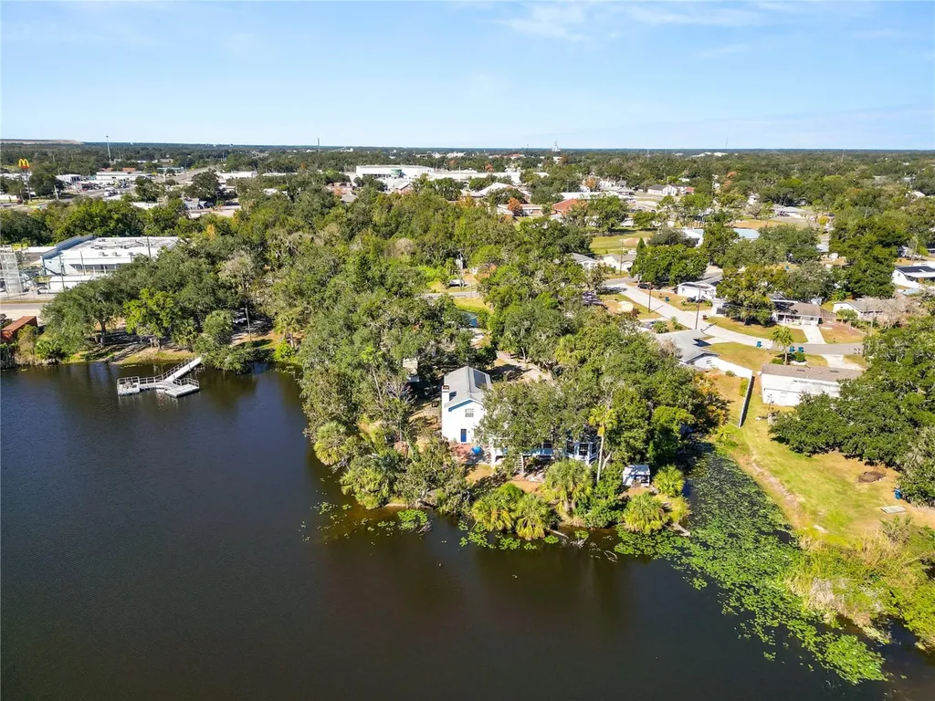 109 NE 4th Avenue Mulberry FL 33860
