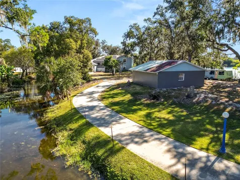 109 NE 4th Avenue Mulberry FL 33860