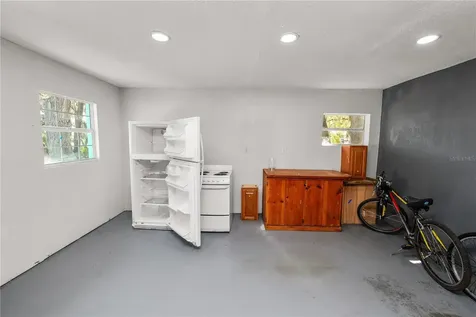 109 NE 4th Avenue Mulberry FL 33860