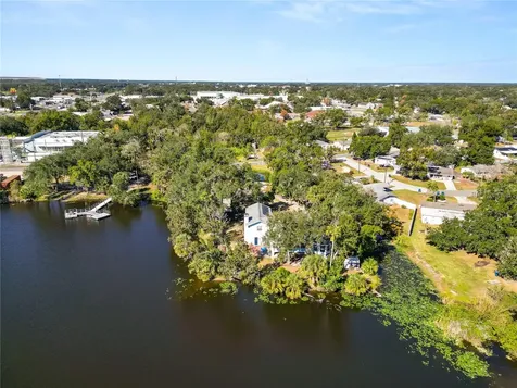 109 NE 4th Avenue Mulberry FL 33860