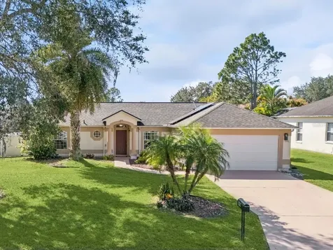 121 Sunridge Woods Court Davenport FL 33837