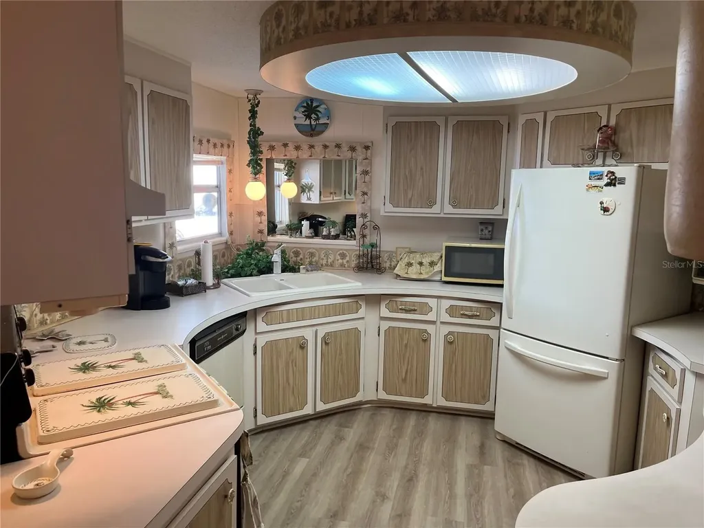 518 Cervina Drive N Venice FL 34285
